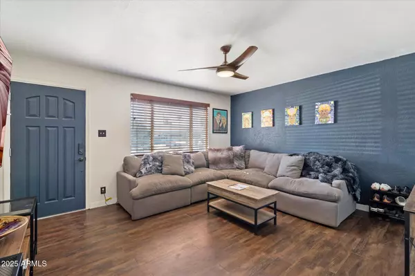 Scottsdale, AZ 85257,7842 E WILLETTA Street