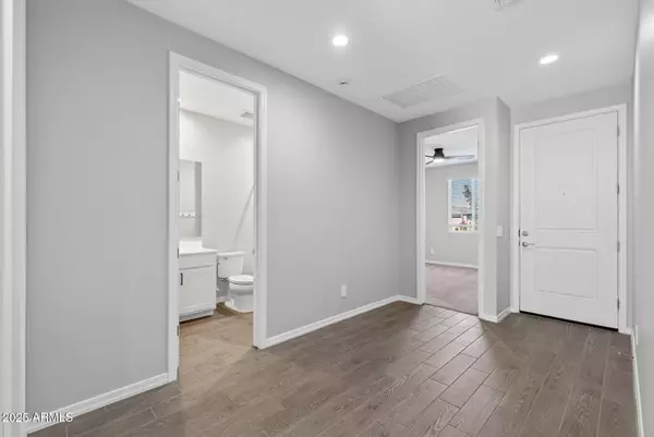 Mesa, AZ 85212,11233 E UPTON Avenue