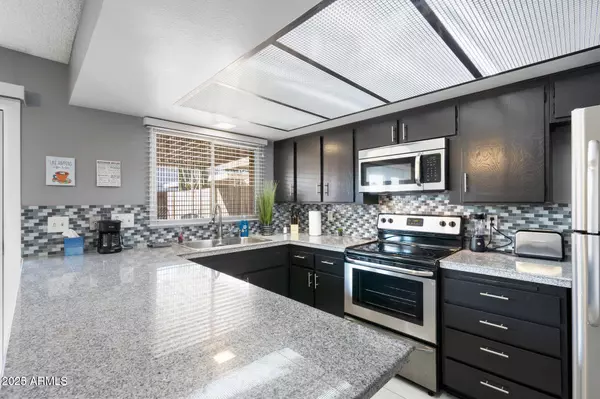 Scottsdale, AZ 85251,6921 E OSBORN Road #D