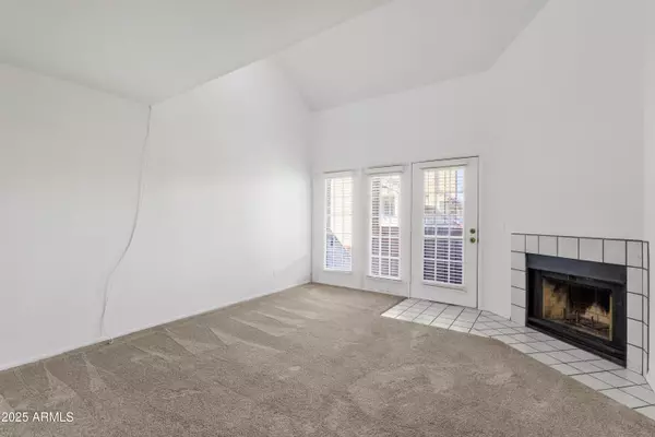 Tempe, AZ 85282,4901 S CALLE LOS CERROS Drive #229