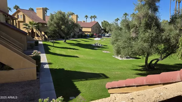 Tempe, AZ 85282,4901 S CALLE LOS CERROS Drive #229