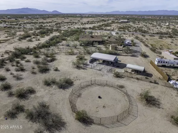 52019 N FOREPAUGH PEAK Road, Wickenburg, AZ 85390