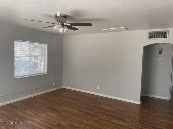 Phoenix, AZ 85007,1226 W ROOSEVELT Street