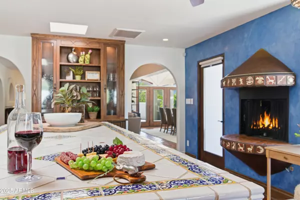 Paradise Valley, AZ 85253,5828 E CACTUS WREN Road