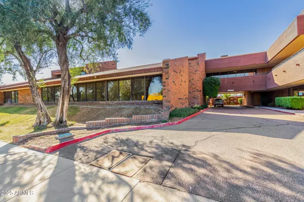 Phoenix, AZ 85014,777 E THOMAS Road #210