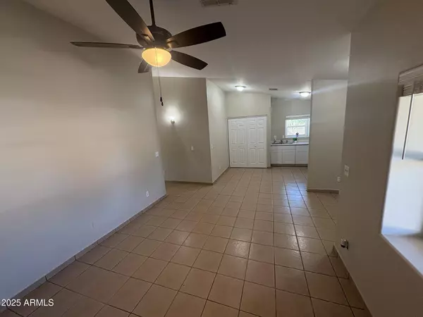 Phoenix, AZ 85008,1062 N 27TH Street #2