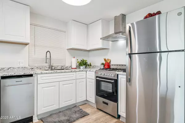 Phoenix, AZ 85022,13013 N 18TH Street