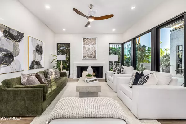 Paradise Valley, AZ 85253,5642 N SCOTTSDALE Road