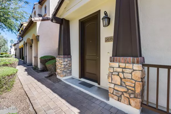 Phoenix, AZ 85022,2035 E HEARTWOOD Lane