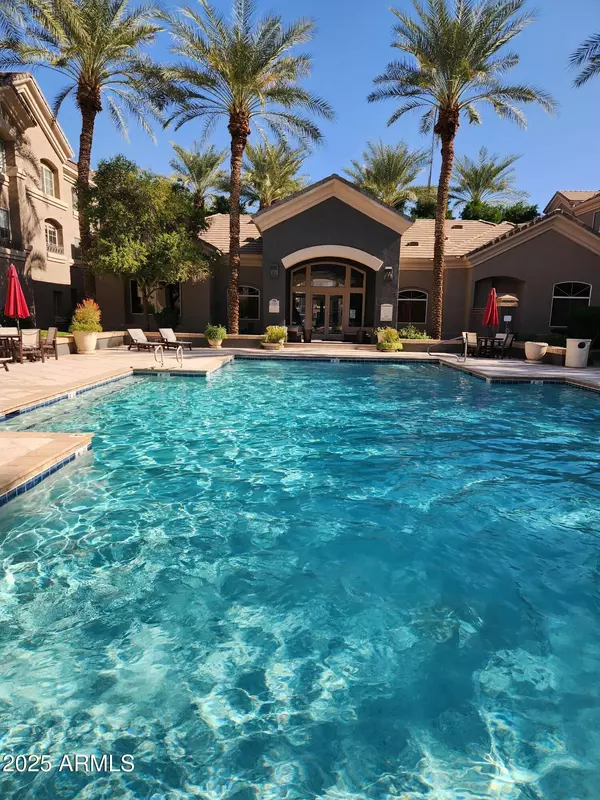 Phoenix, AZ 85032,4455 E PARADISE VILLAGE Parkway S #1035