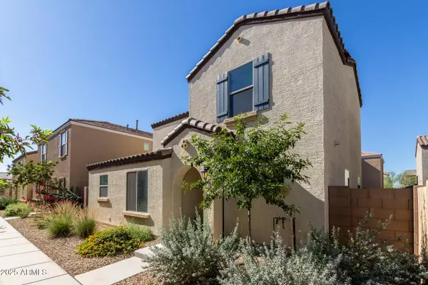 Phoenix, AZ 85043,8029 W ALBENIZ Place