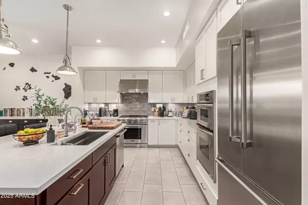 Phoenix, AZ 85054,5473 E HERRERA Drive