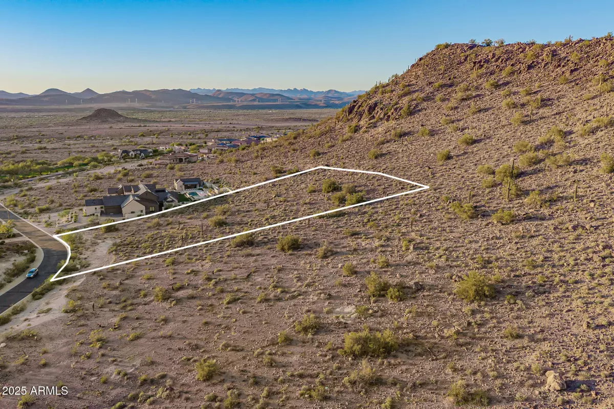 Peoria, AZ 85383,8962 W ROBERTA Lane #18