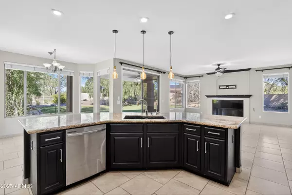 Phoenix, AZ 85050,4302 E Mossman Road