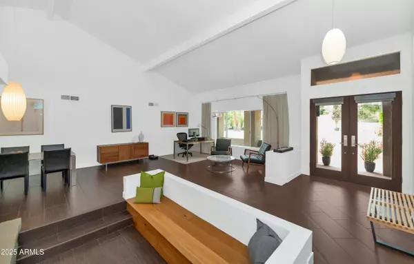 Scottsdale, AZ 85258,7806 E VIA DE LA ENTRADA --