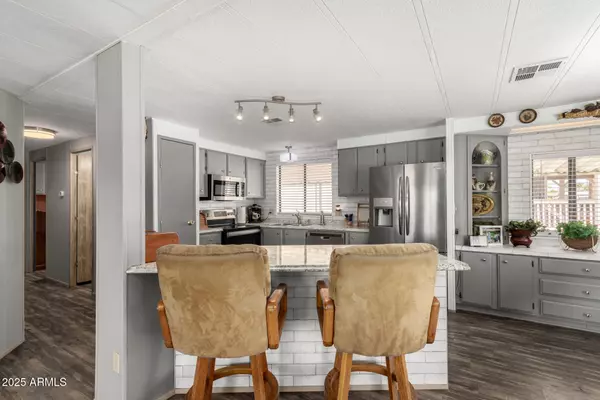 Mesa, AZ 85206,9333 E UNIVERSITY Drive #83