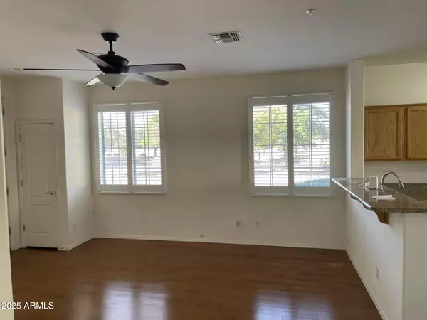 Gilbert, AZ 85296,965 S HERITAGE Drive