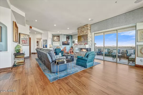 Scottsdale, AZ 85254,15802 N 71ST Street #757