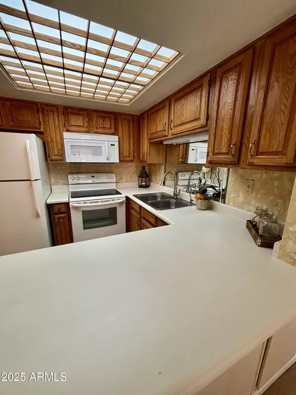 Sun City, AZ 85351,10330 W THUNDERBIRD Boulevard #C326