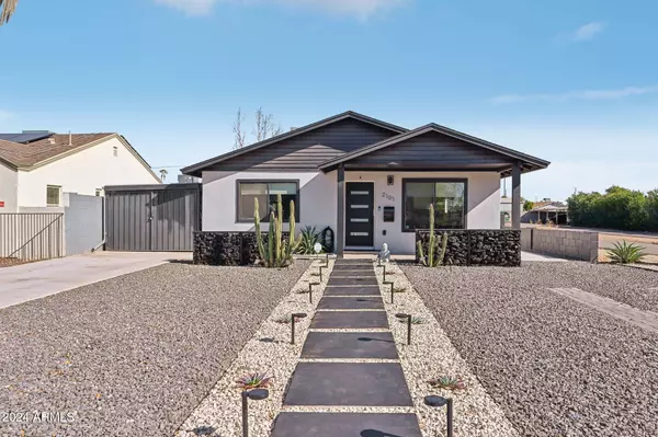 Phoenix, AZ 85008,2101 N 25TH Place