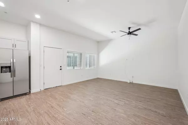 Phoenix, AZ 85051,3031 W Northern Avenue #120