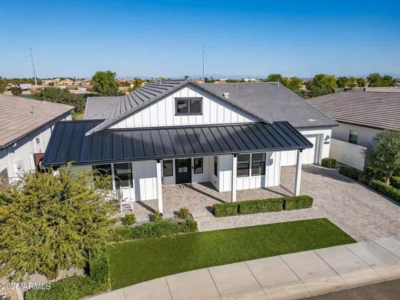 17546 W MONTPELIER Street, Surprise, AZ 85388