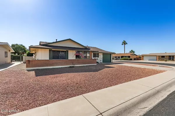 10027 W TARRYTOWN Avenue, Sun City, AZ 85351