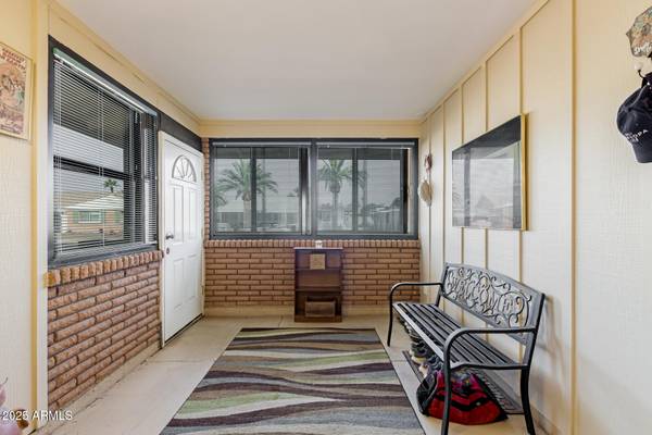 10027 W TARRYTOWN Avenue, Sun City, AZ 85351