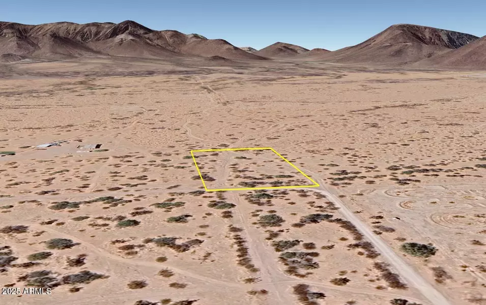0 N 403rd Avenue #17, Tonopah, AZ 85354