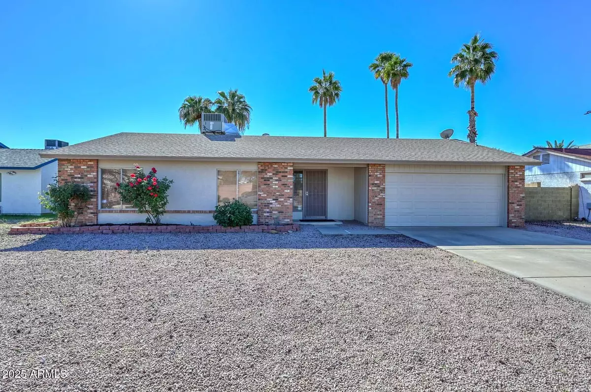 Phoenix, AZ 85022,1825 E AIRE LIBRE Avenue