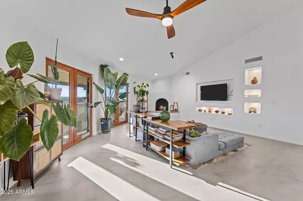 Wickenburg, AZ 85390,1205 N Mustang Trail