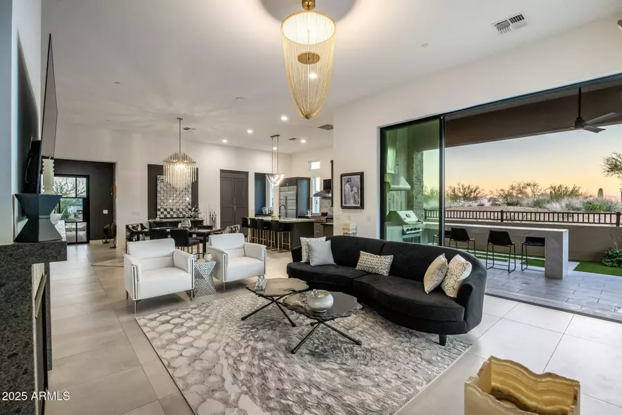 12451 E TROON VISTA Drive, Scottsdale, AZ 85255