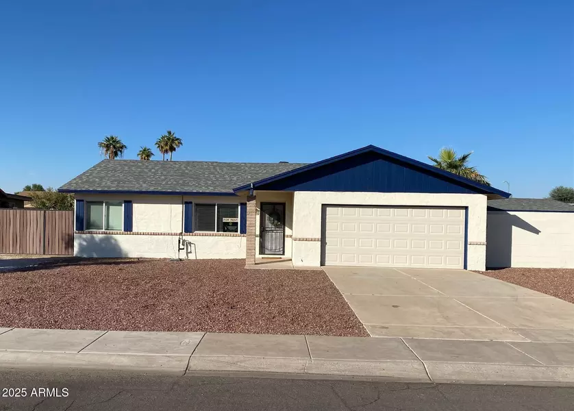9342 W MISSION Lane, Peoria, AZ 85345