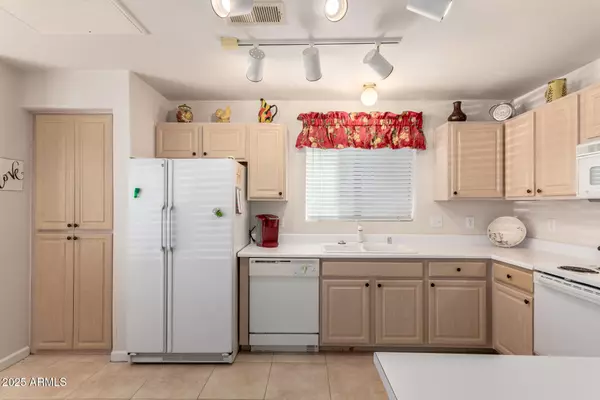 Scottsdale, AZ 85260,15380 N 100TH Street #1113