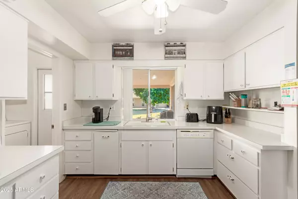 Sun City, AZ 85351,9437 W Long Hills Drive