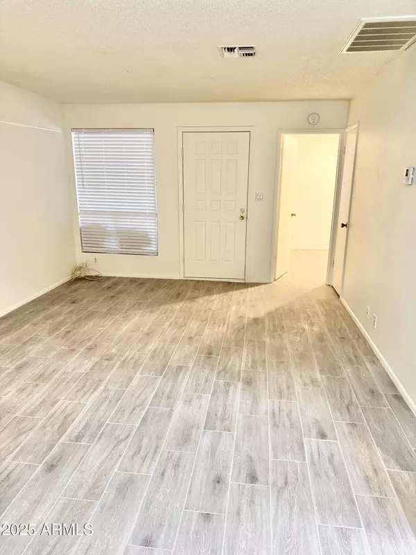 Phoenix, AZ 85037,9015 W ELM Street #2