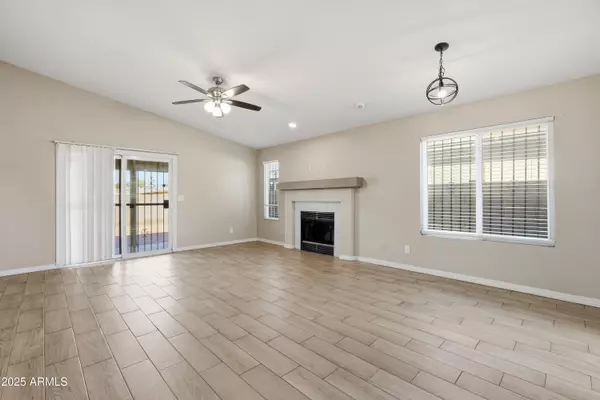 Glendale, AZ 85301,6612 N 48TH Drive