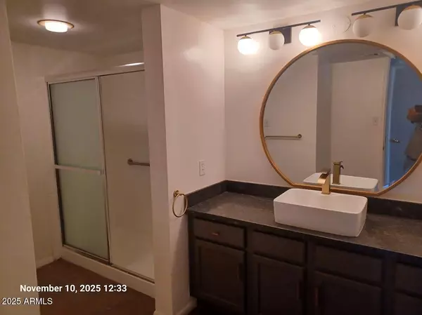 Phoenix, AZ 85004,2323 N CENTRAL Avenue #204