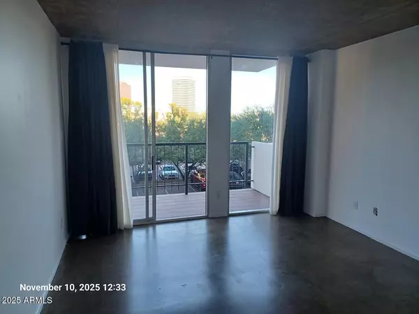 Phoenix, AZ 85004,2323 N CENTRAL Avenue #204