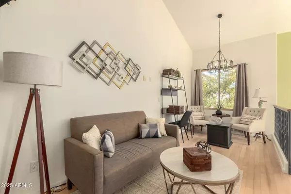 Gilbert, AZ 85233,453 N ALDER Court