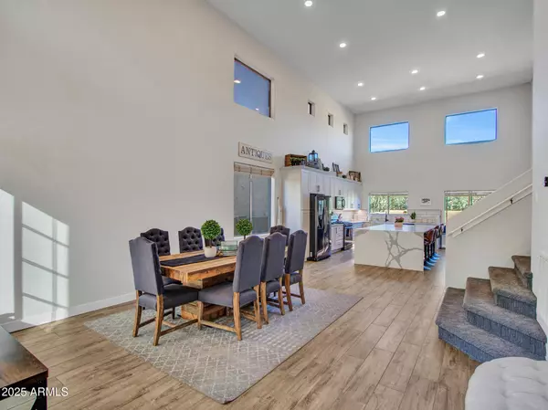 New River, AZ 85087,4326 W KENAI Drive