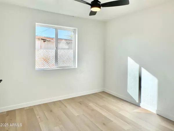 Phoenix, AZ 85008,3244 E Harvard Street