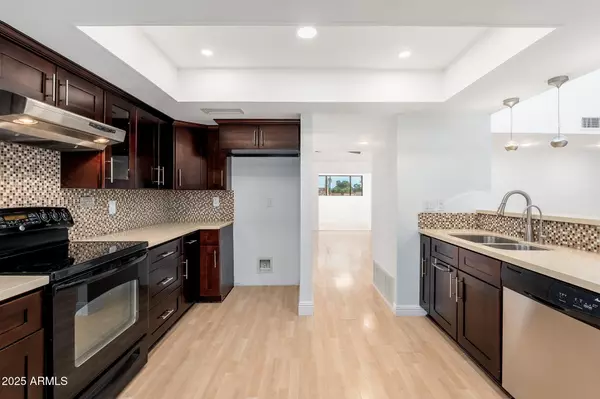 Scottsdale, AZ 85258,9709 E MOUNTAIN VIEW Road #2705