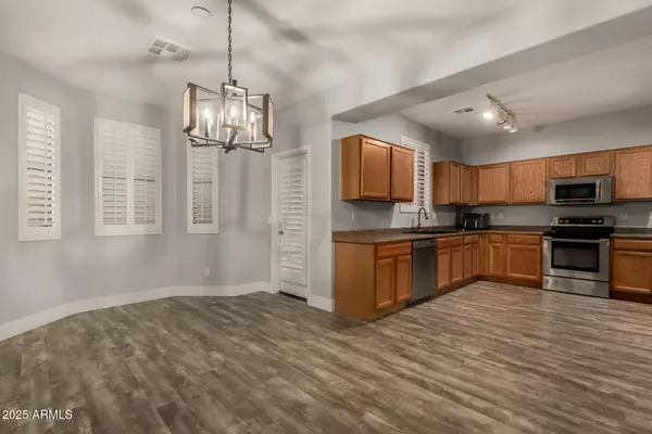 Glendale, AZ 85308,20032 N 49TH Drive