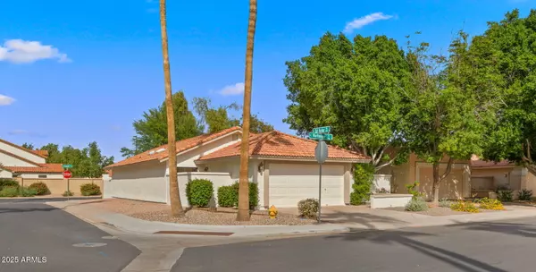 794 S MARTINIQUE Drive, Gilbert, AZ 85233