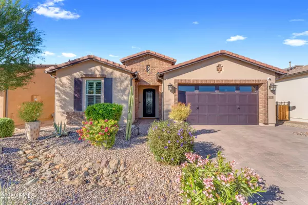 374 E BRACCIANO Avenue, San Tan Valley, AZ 85140