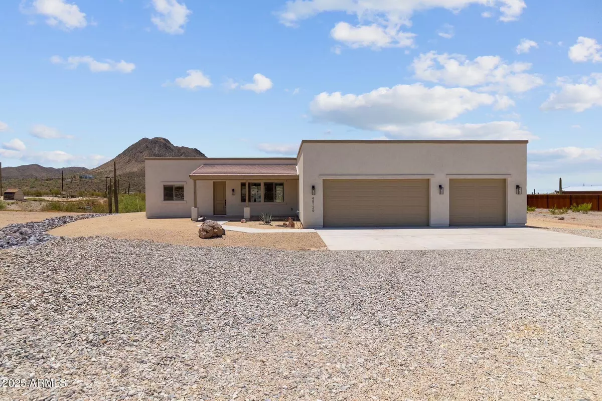 New River, AZ 85087,48126 N Coyote Pass Road