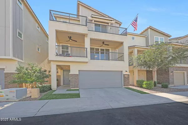 667 W WINCHESTER Drive, Chandler, AZ 85286