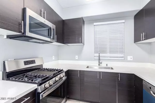 Scottsdale, AZ 85251,2992 N MILLER Road #114