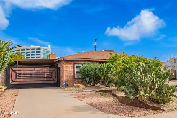 Phoenix, AZ 85013,2931 N 8TH Avenue